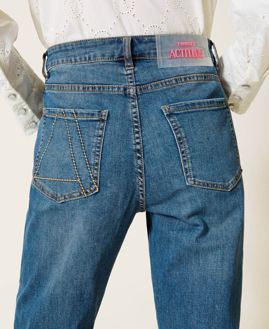 Girlfriend jeans with embroidered patch "Mid Denim" Blue Woman 221AT234A-07