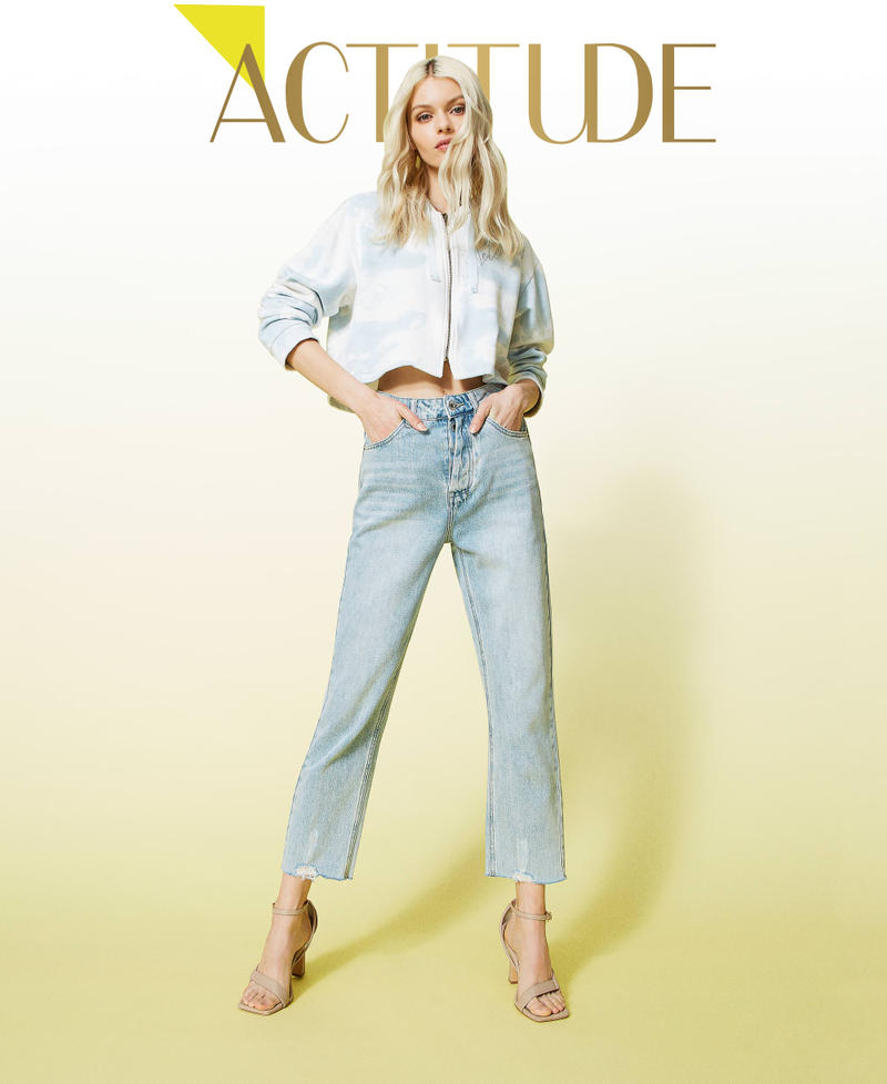 Jeans carrot a vita alta