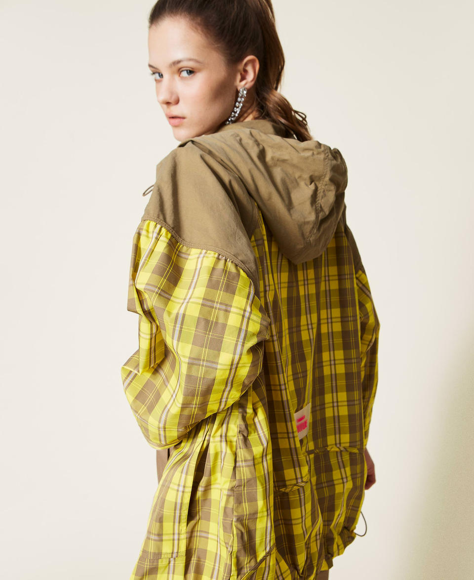 Taffeta parka coat with check pattern