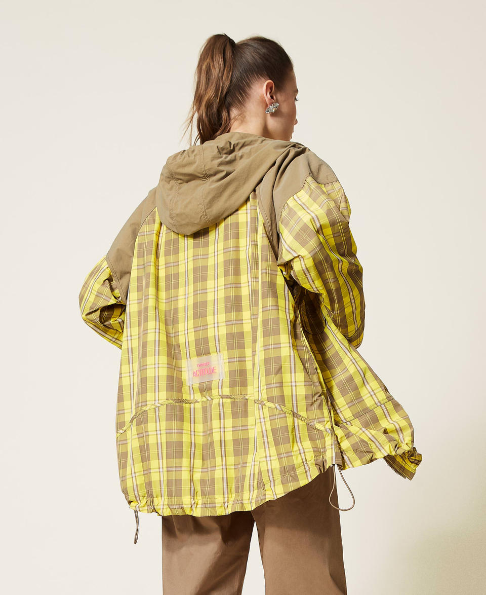 Taffeta parka coat with check pattern