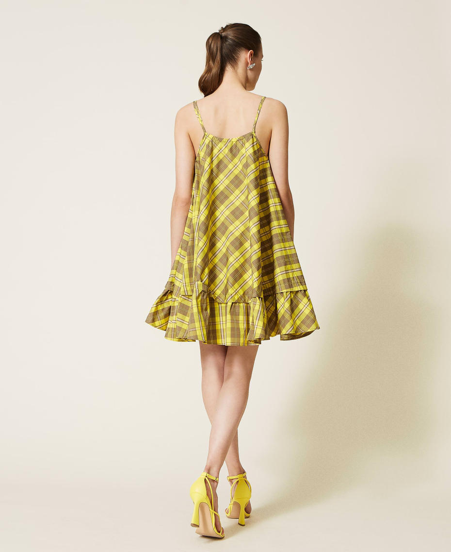 Kariertes Kleid aus Taft Karos Leuchtendes Gelb Frau 221AT2411-04