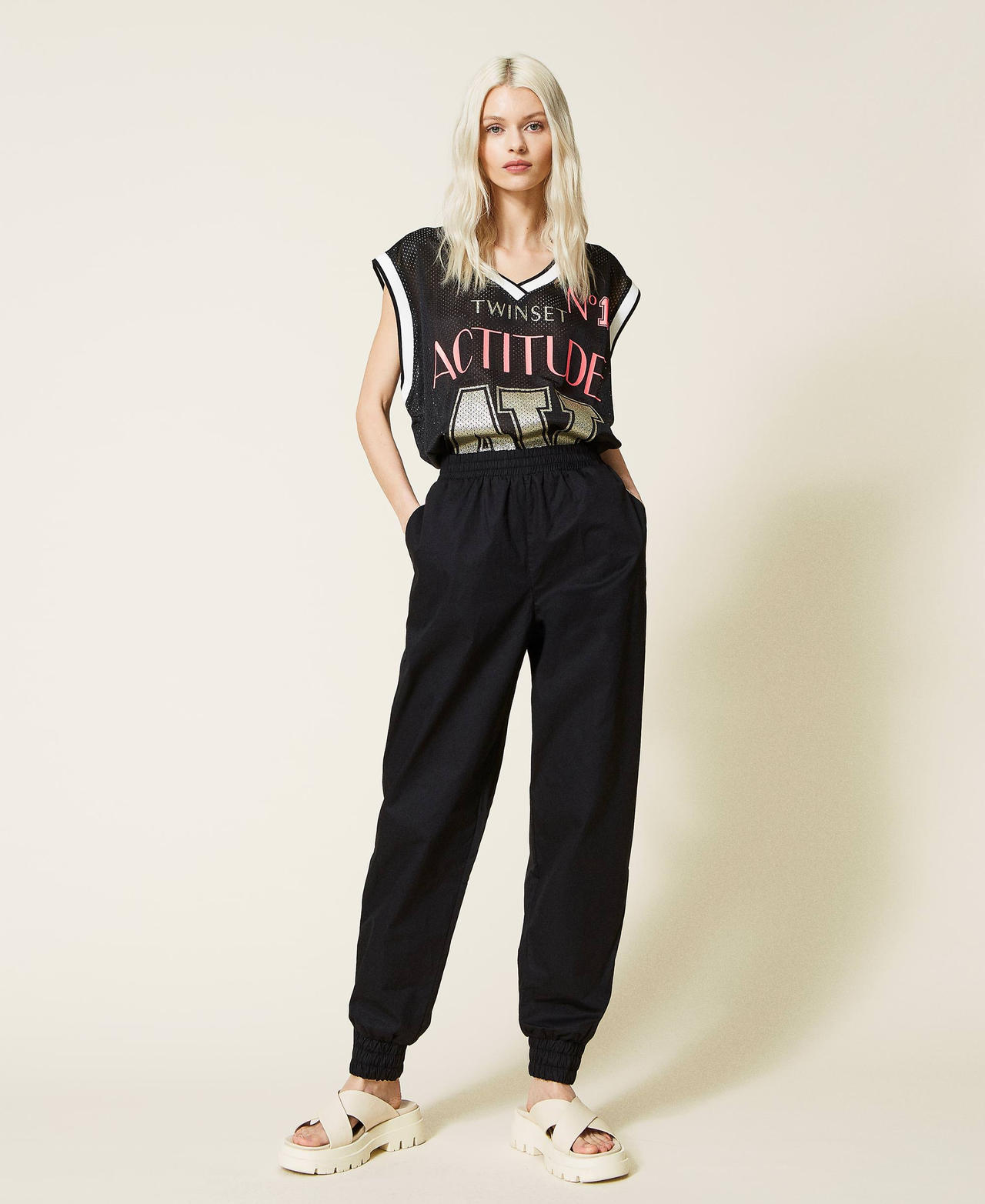 Technical poplin joggers Black Woman 221AT2543_00006_02