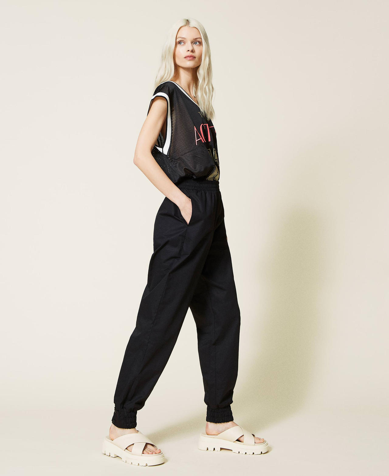 Technical poplin joggers