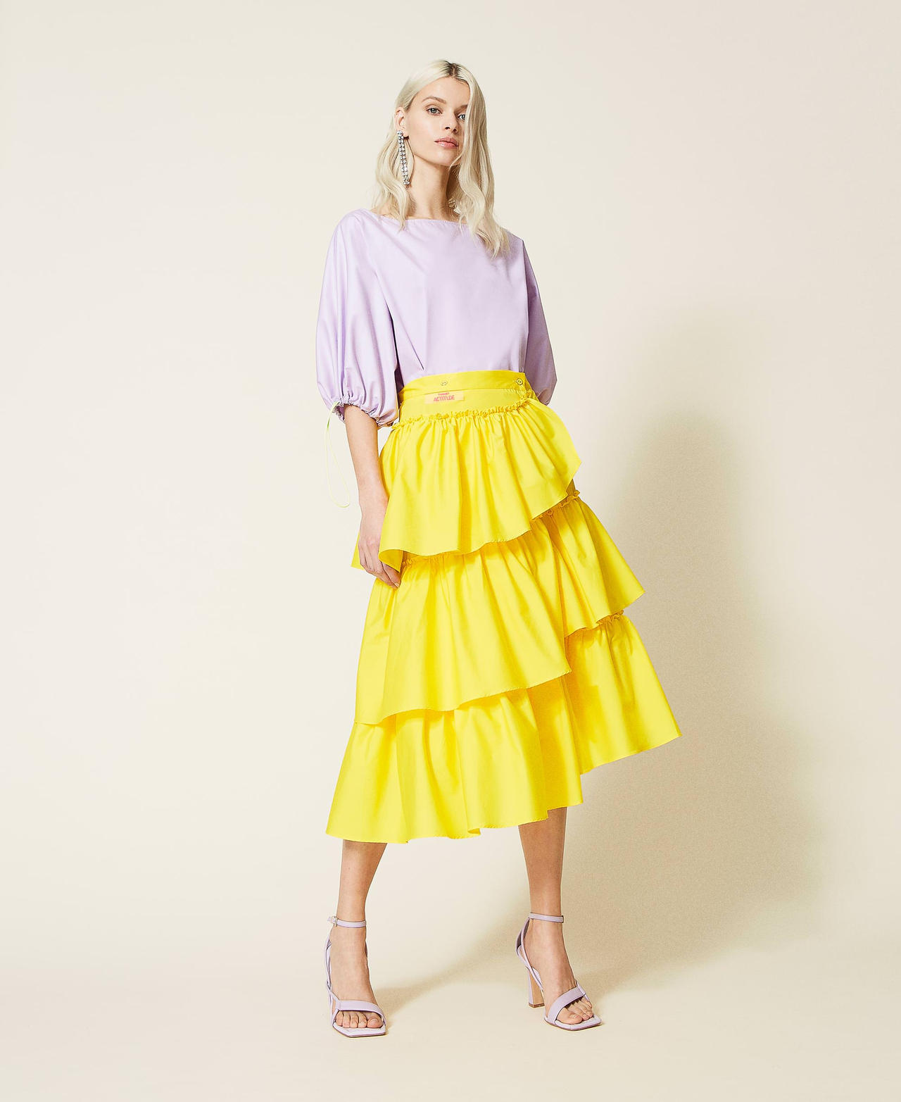 Blusa de popelina t&eacute;cnica