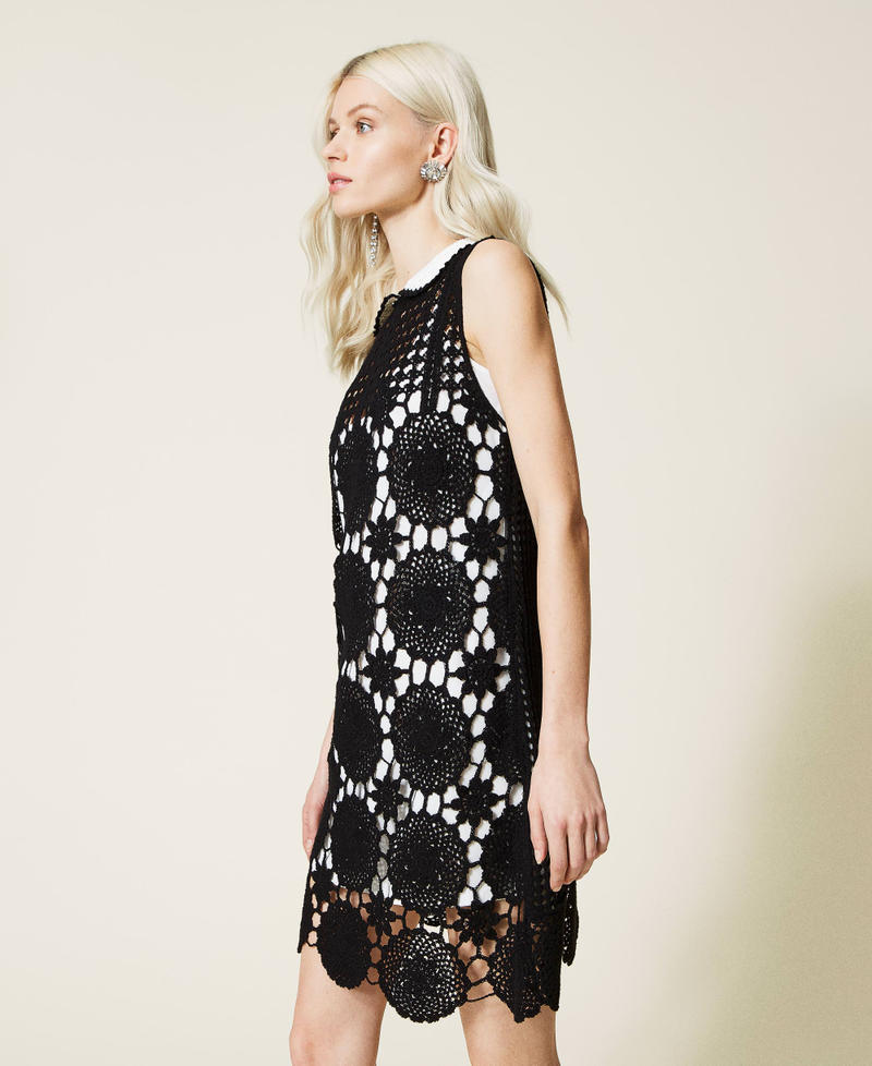 Kurzes H&auml;kelkleid