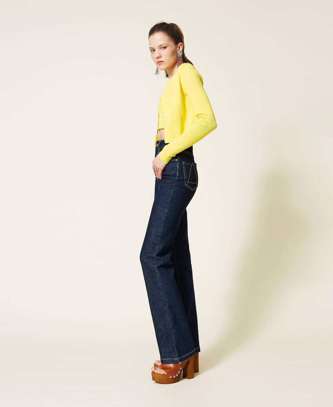 Short ribbed twin set