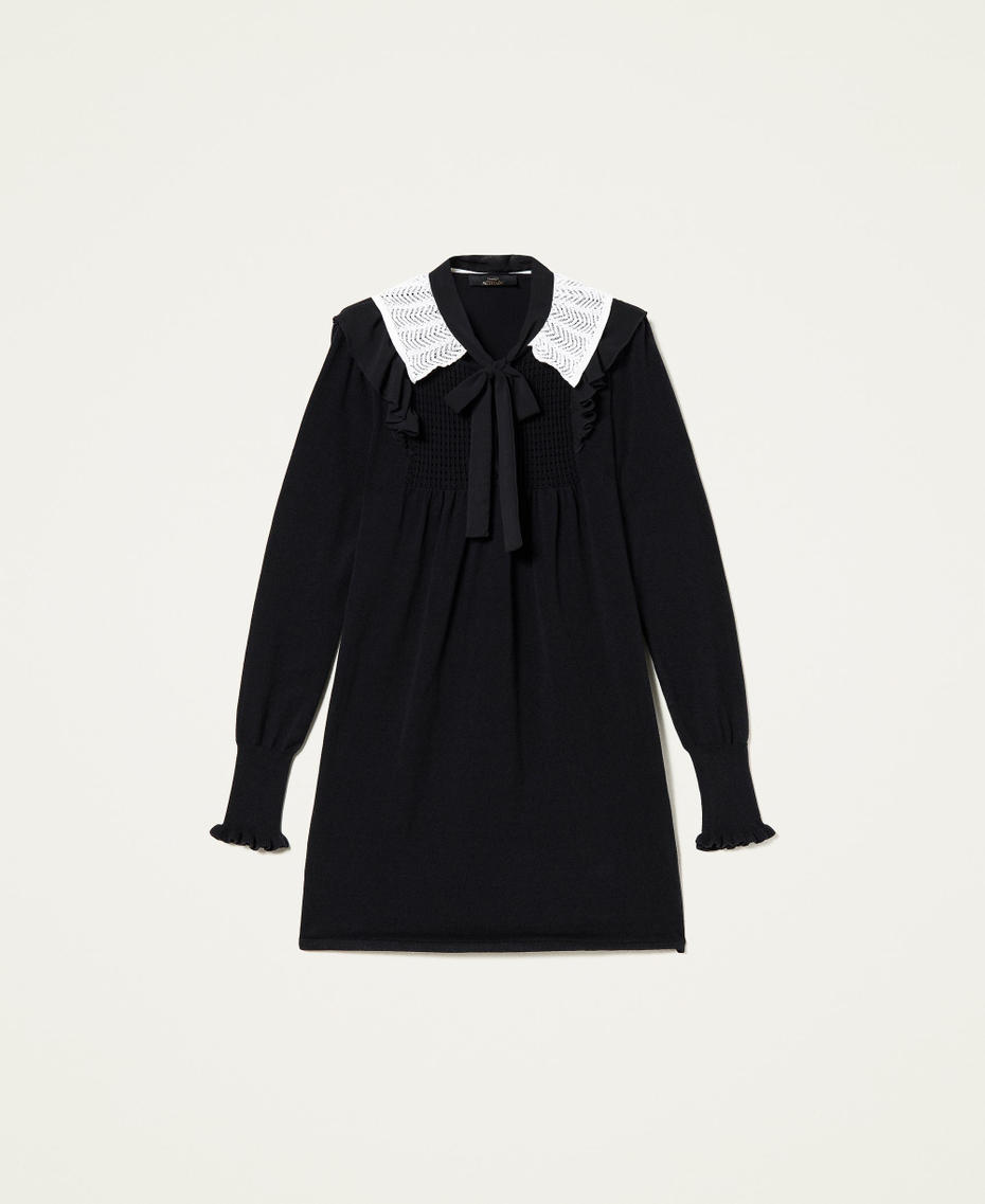 Knit dress with removable collar