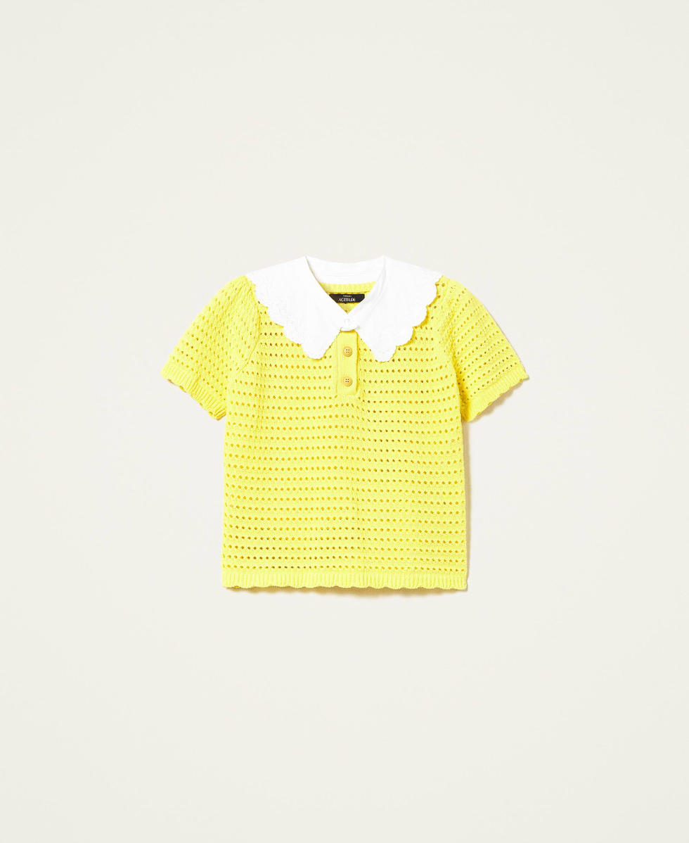 Regular jumper with removable collar