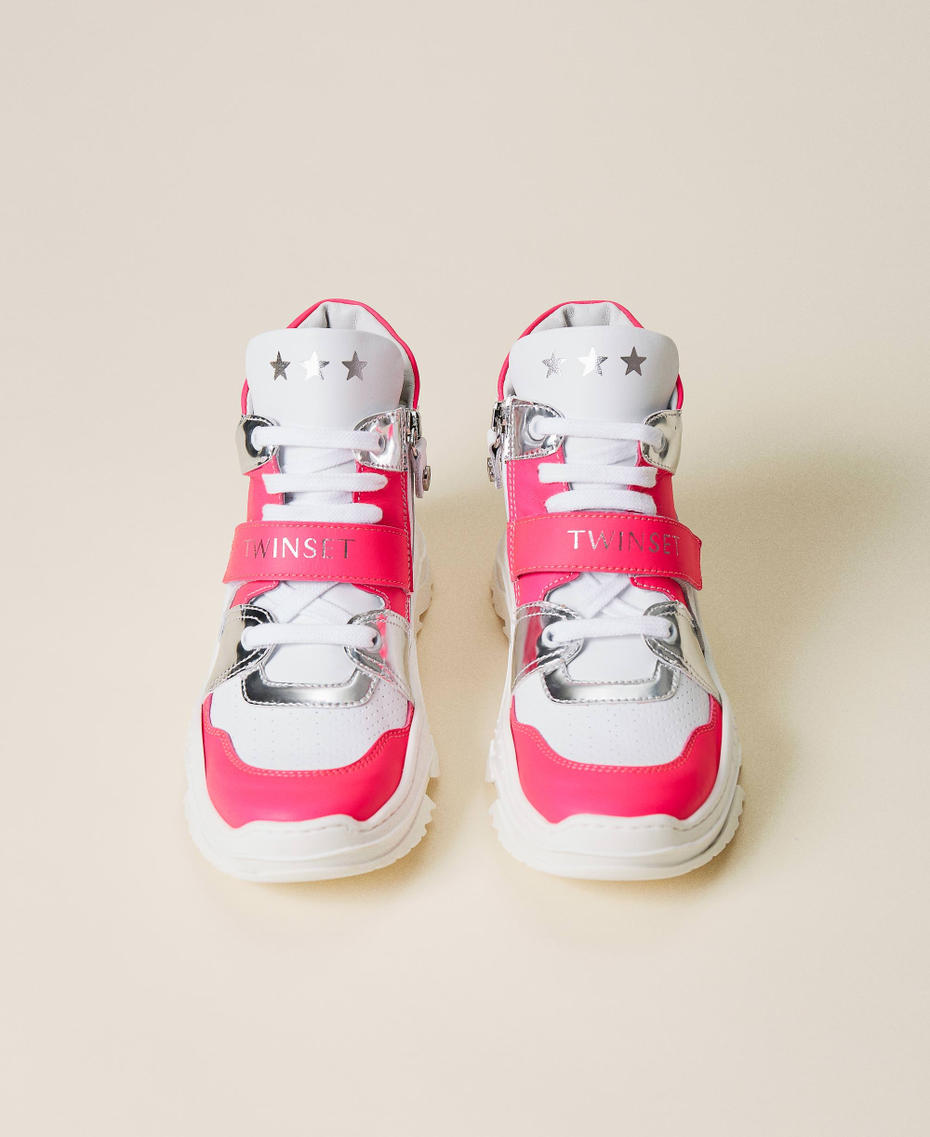 Sneakers aus Leder mit Logo