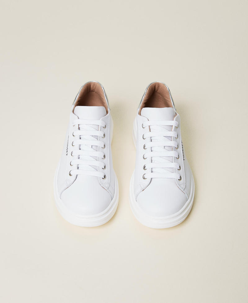 Leather trainers with logo