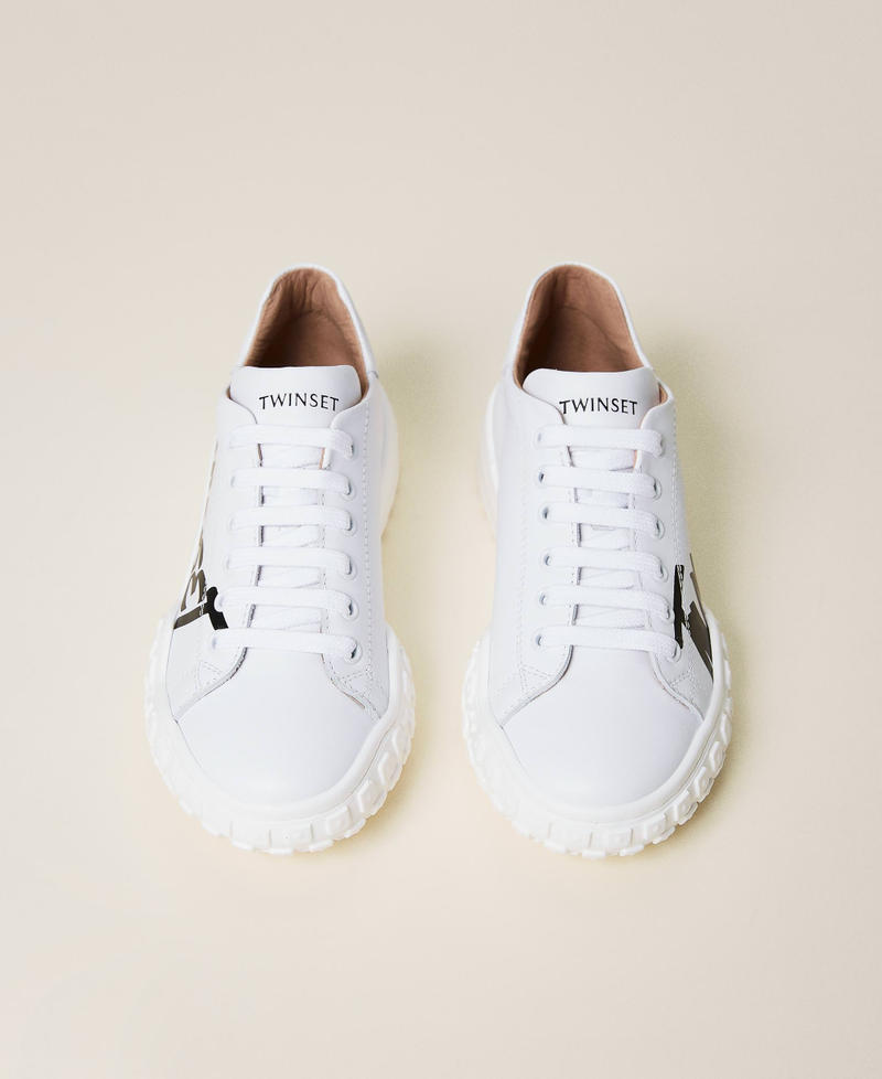 Sneakers in pelle con logo Bianco Bambina 221GCJ024-05