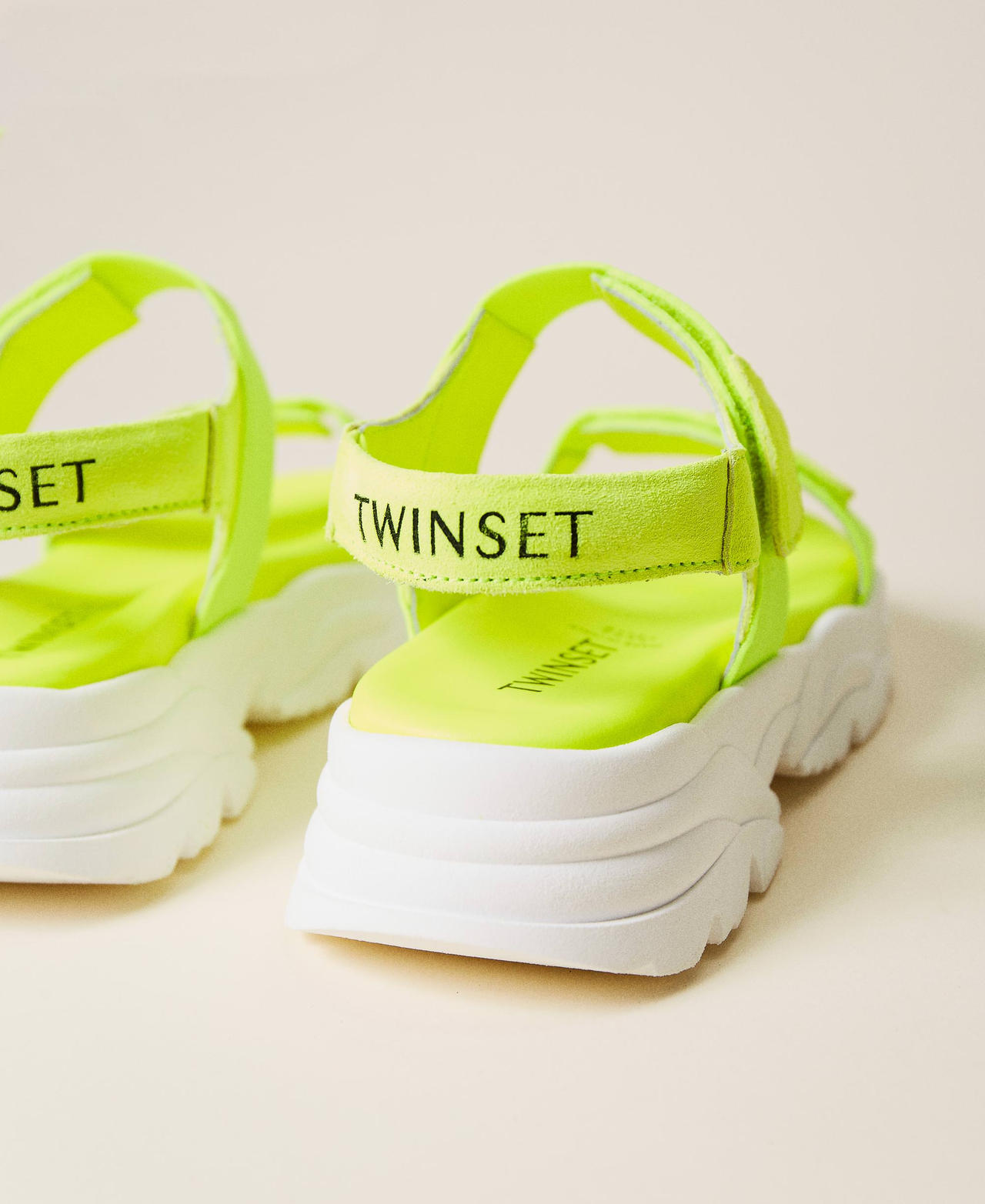 Sandals with elastic straps