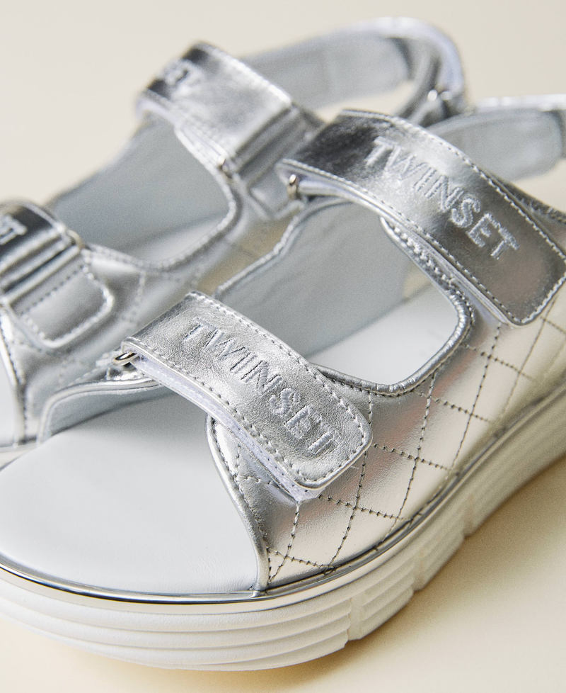 Matelassé leather sandals Silver Girl 221GCJ052-04