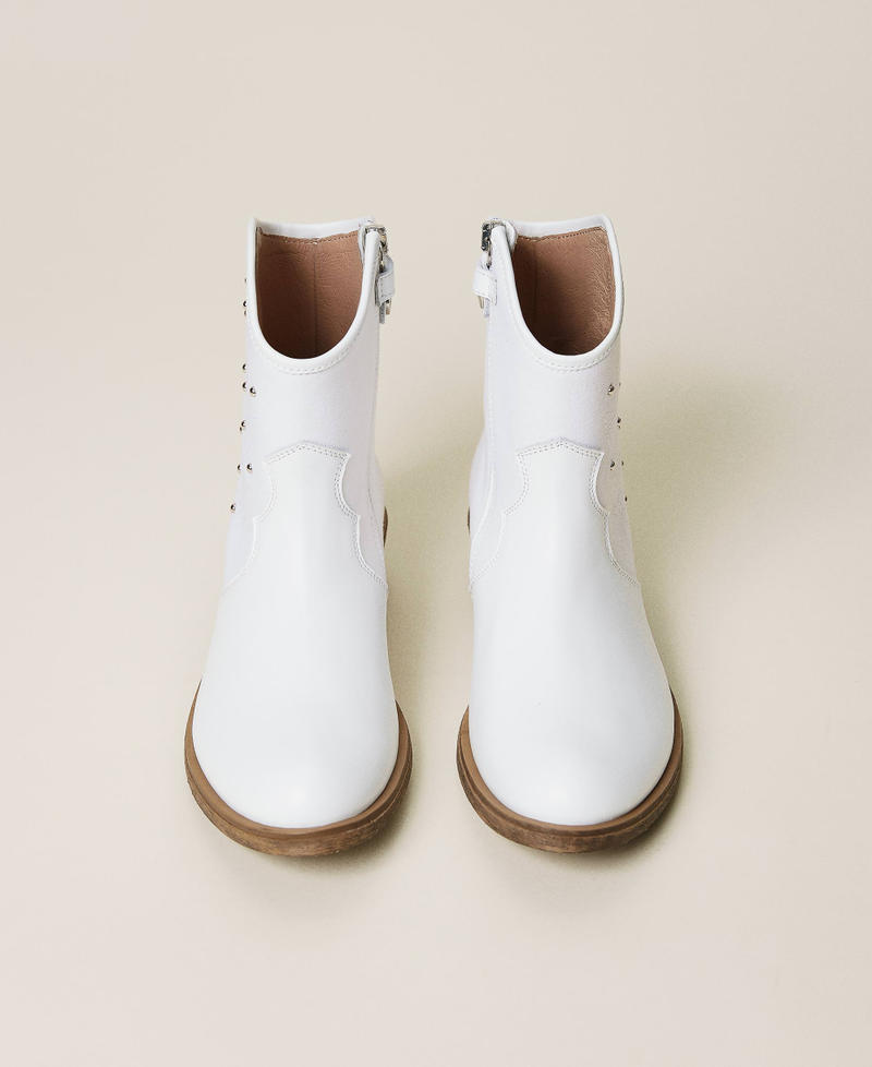 Bottines en cuir avec détail de perles store
