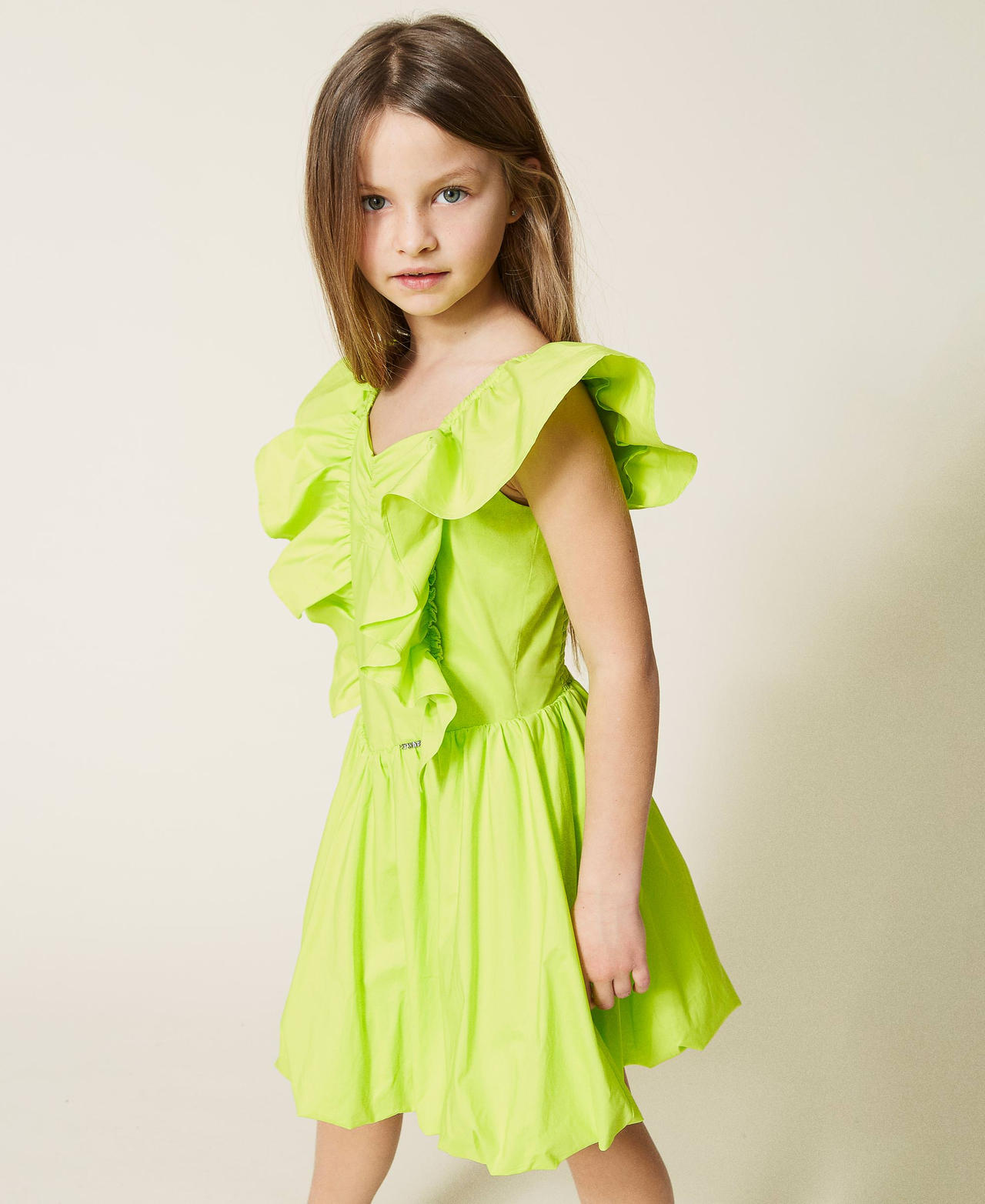 Vestido de popelina con volantes