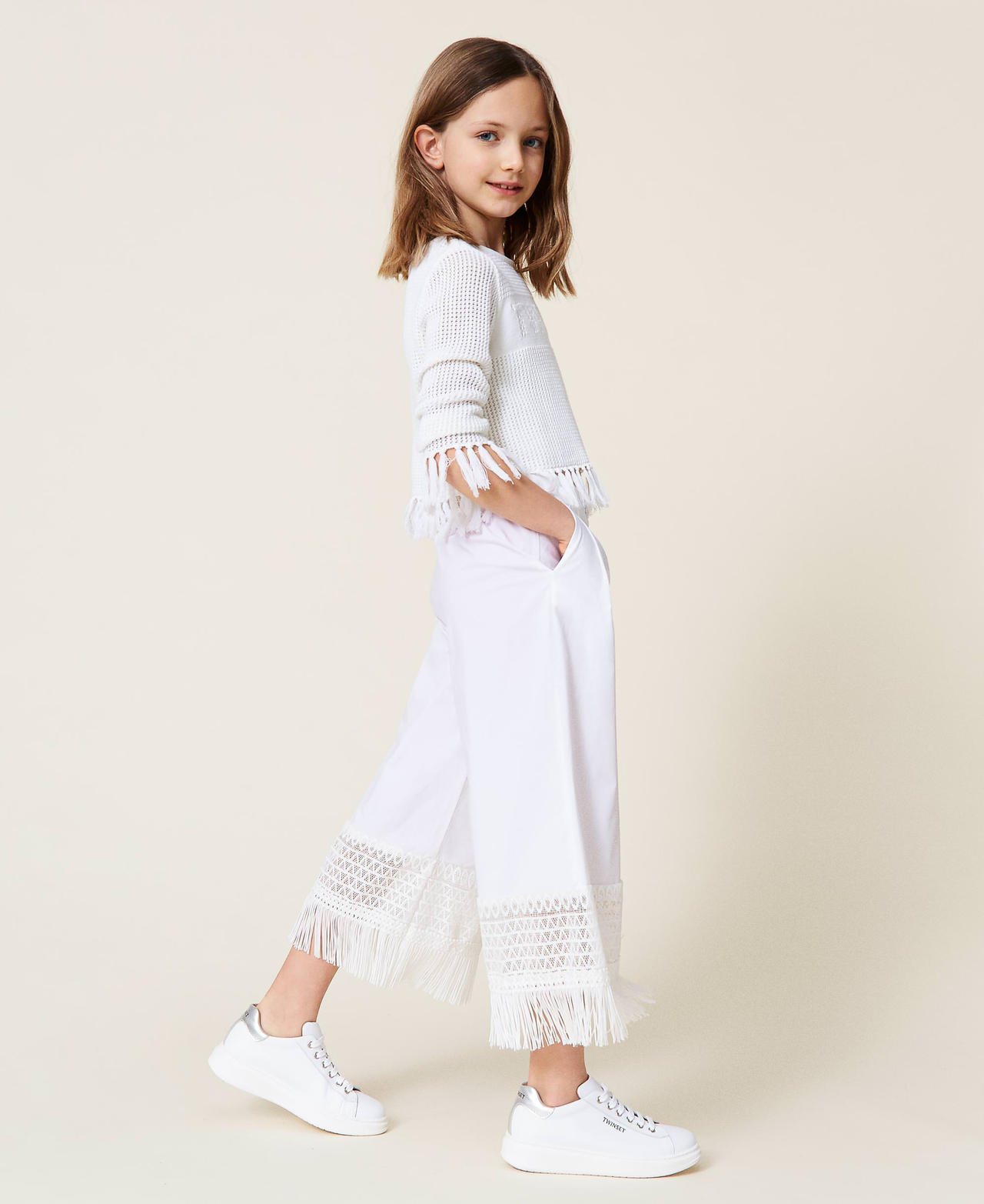 Lace and fringes trousers Off White Girl 221GJ202E-02