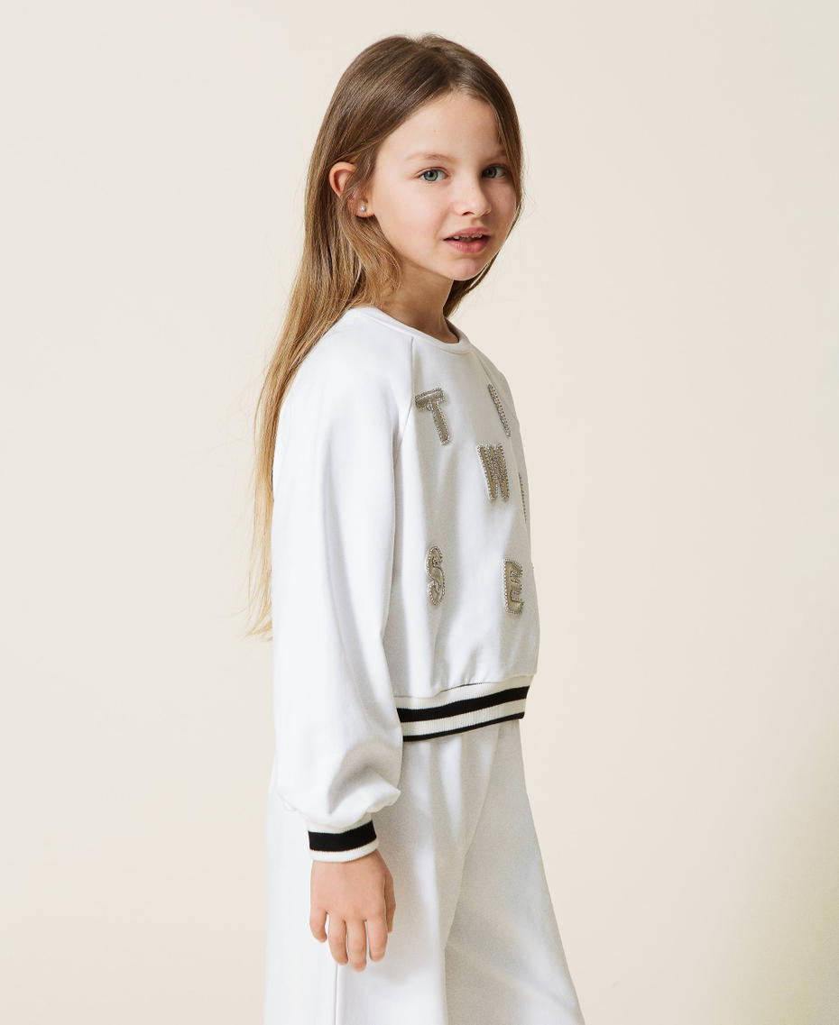 Besticktes Sweatshirt und Palazzohose Zweifarbig Off White / Schwarz Mädchen 221GJ211B-03
