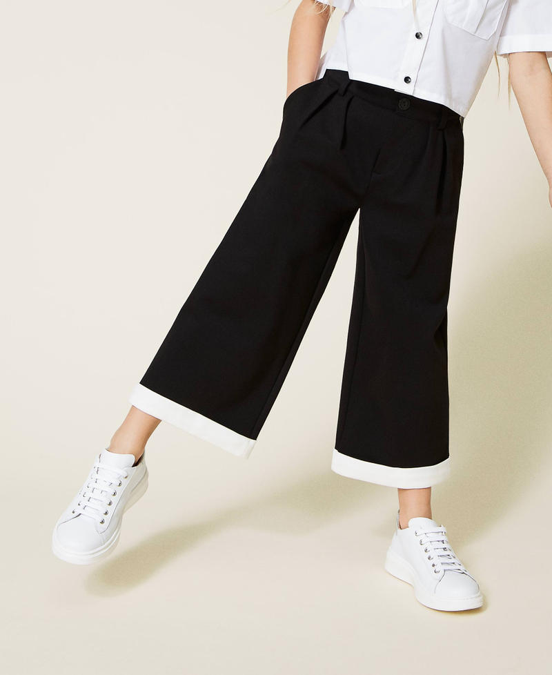 Cropped trousers with contrasting hem Bicolour Black / Off White Girl 221GJ2232-04