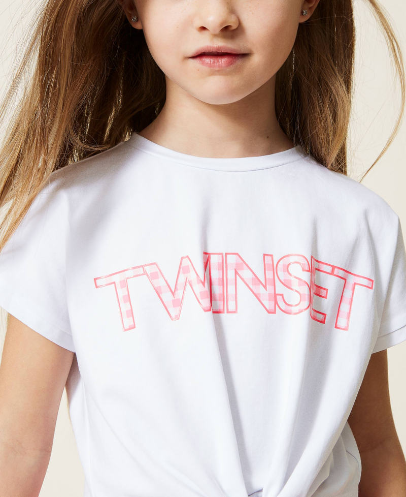 T-shirt with gingham logo