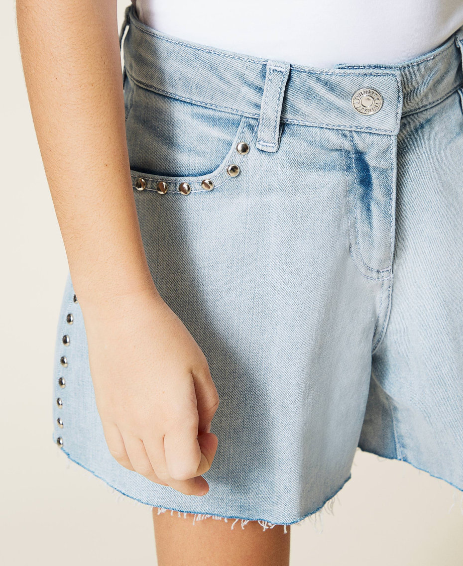 Shorts in jeans con borchie Denim "Bleach" Bambina 221GJ2412-04