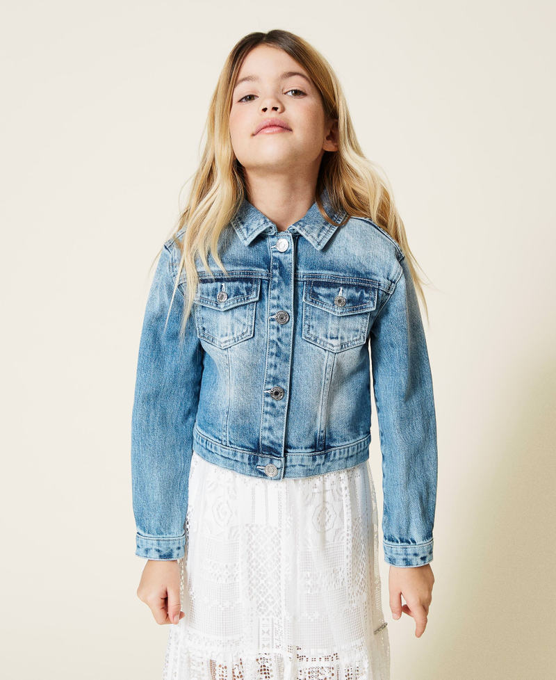 Denim jacket with lace and fringes