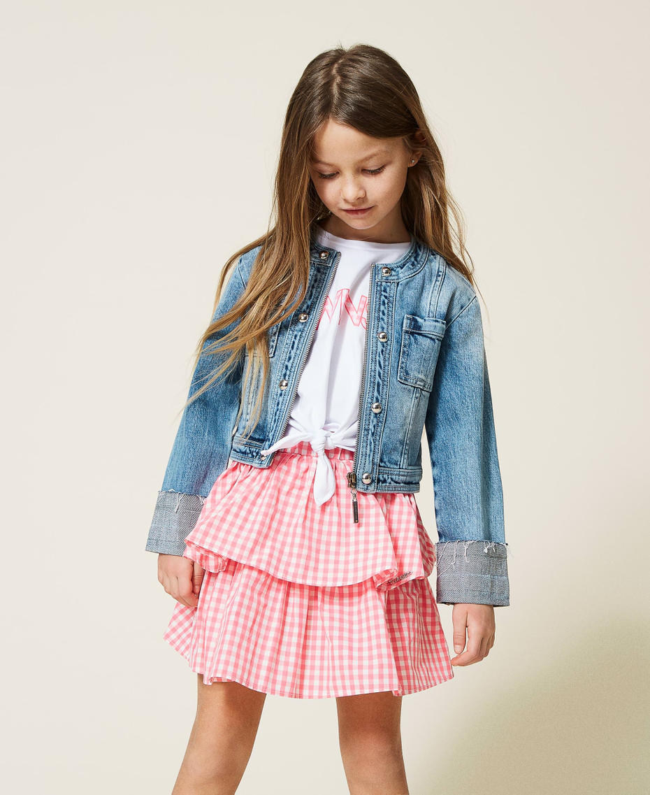 Giacca in jeans con borchie a rivetto