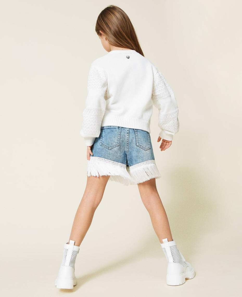 Denim shorts with lace and fringes Lace Denim Girl 221GJ2424-04