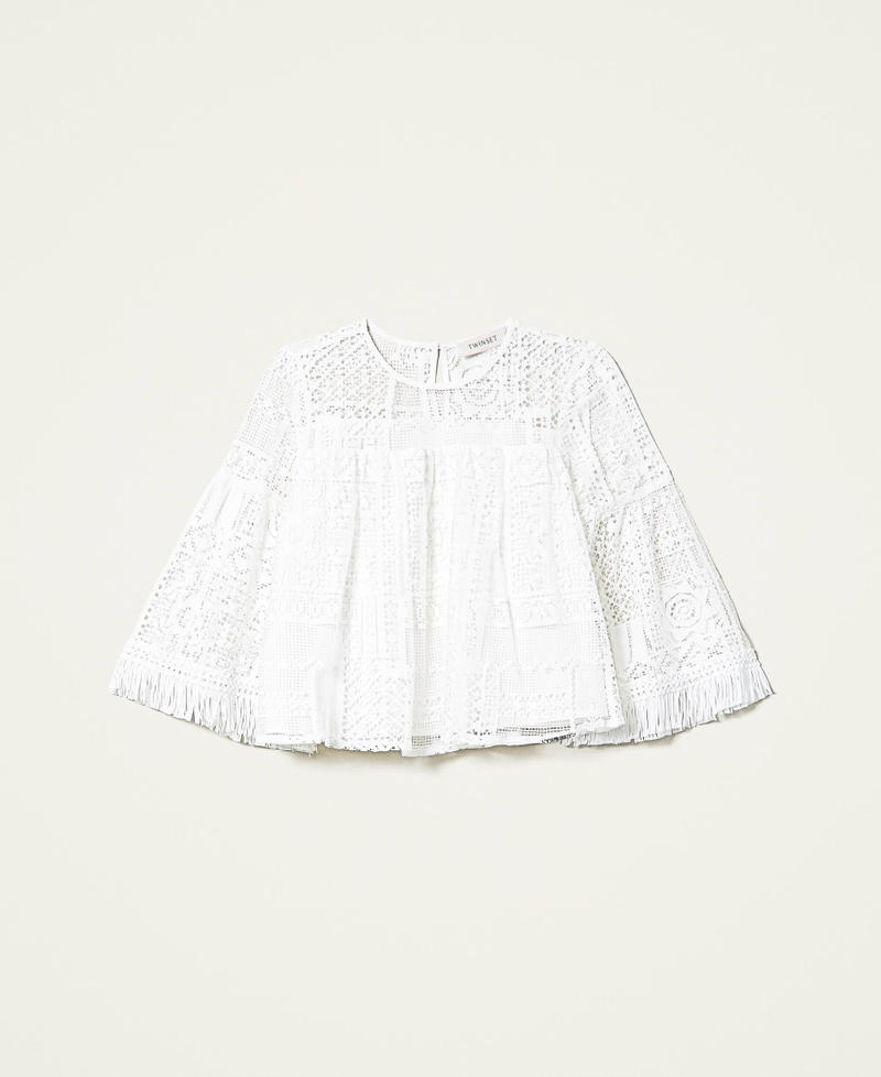 Blusa de encaje con flecos