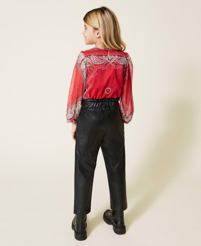 Pantaloni in tessuto spalmato