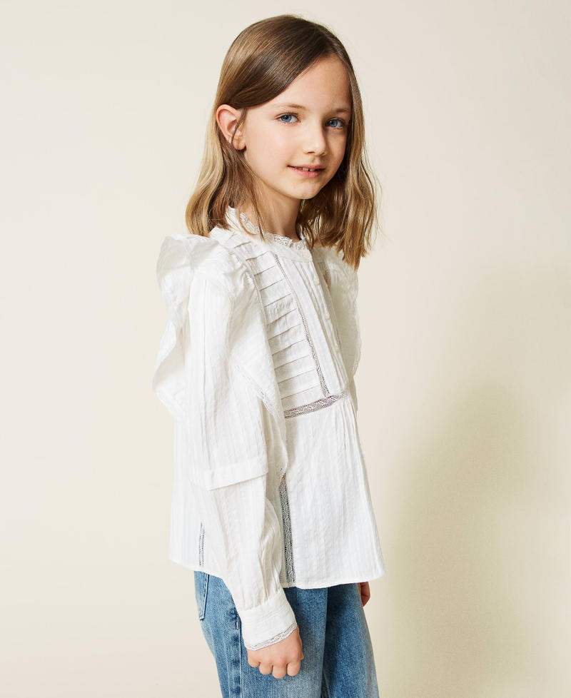 Musselinbluse mit Spitze