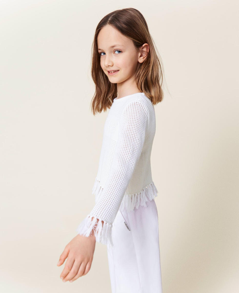 White jumper best sale for girls