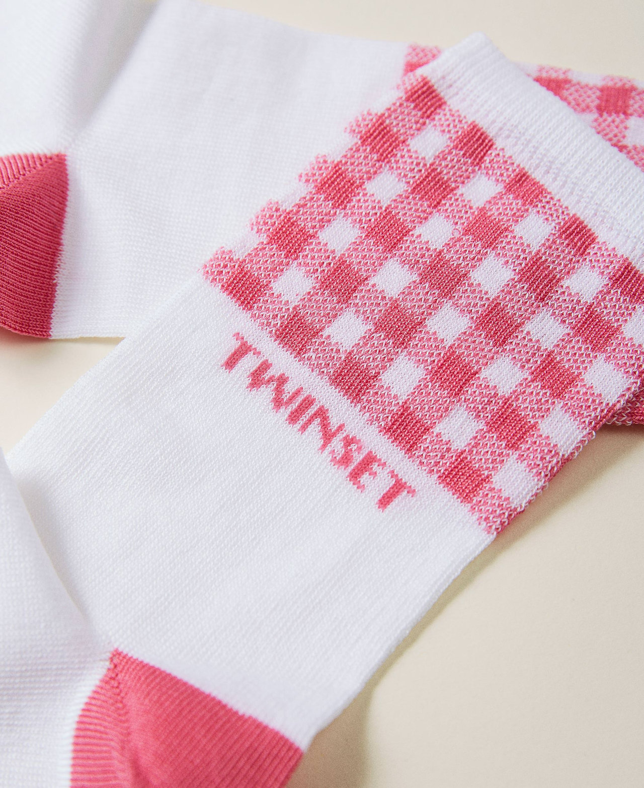 Gingham pattern socks with logo Two-tone Off White / Shocking Pink Girl 221GJ4911-02