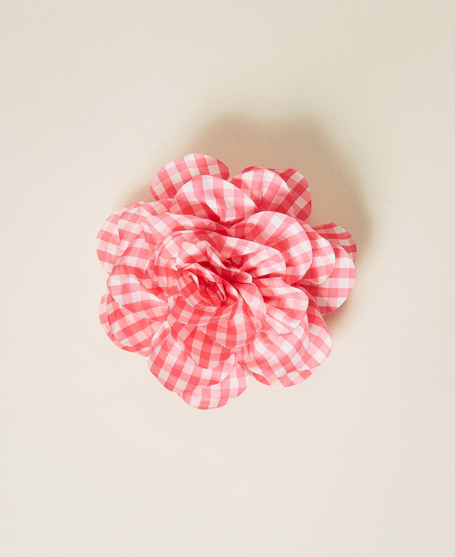 Gingham pattern brooch