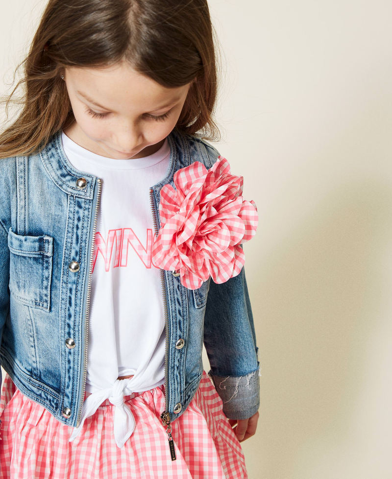 Gingham pattern brooch