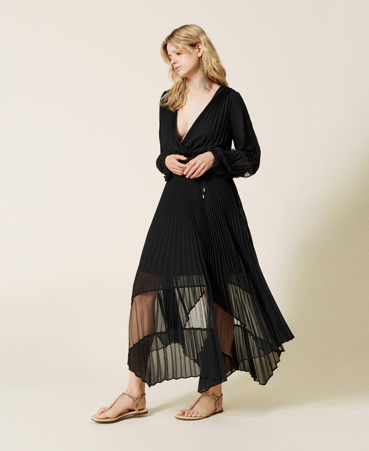 Pleated long dress with belt Woman, Black | TWINSET Milano