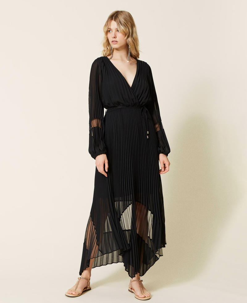 Pleated long dress with belt Woman, Black | TWINSET Milano