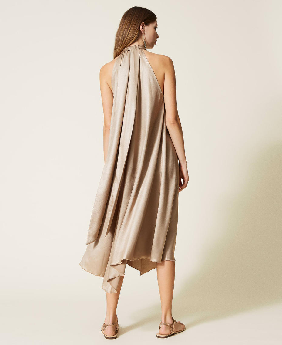Длинное платье из ламинированного жоржета Коричневый "Коричневый орех" женщина 221LB2HAA-03
