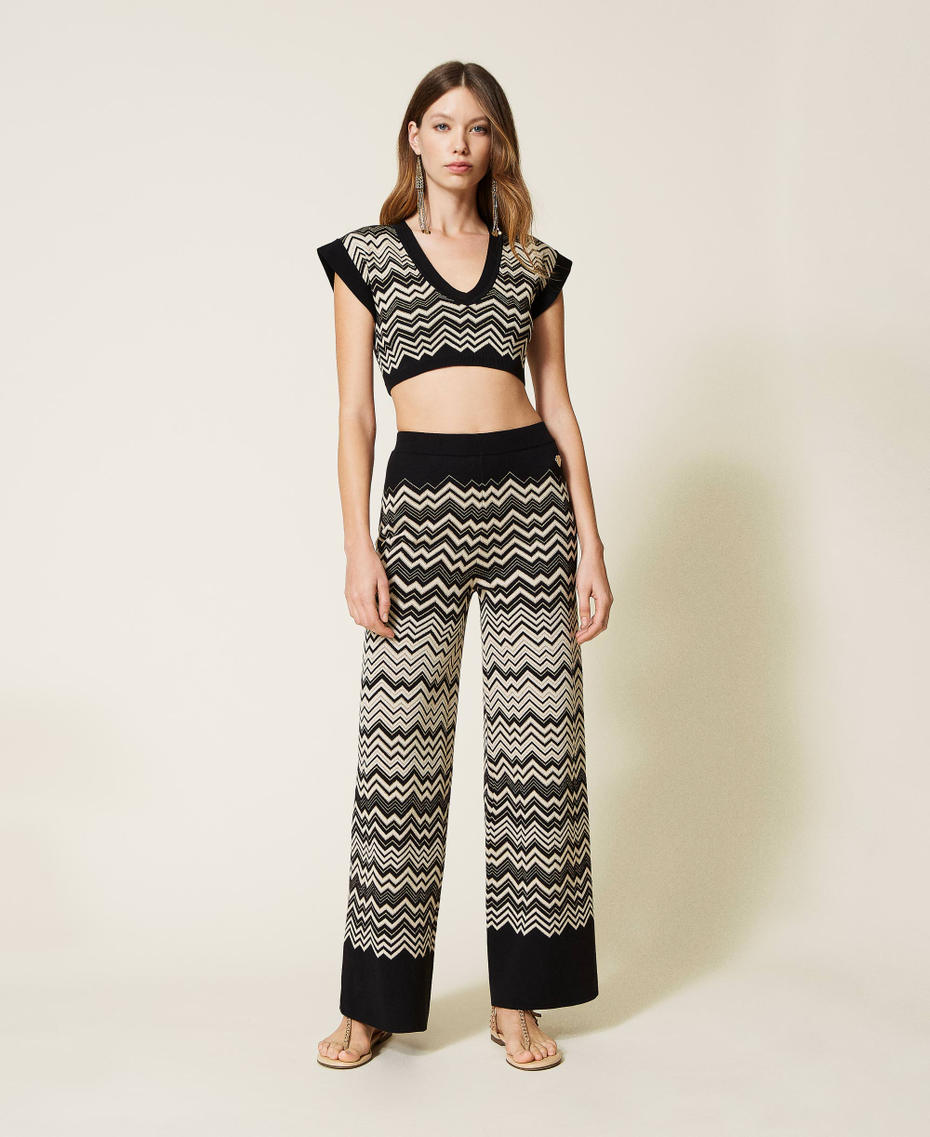 Jacquard trousers with chevron pattern