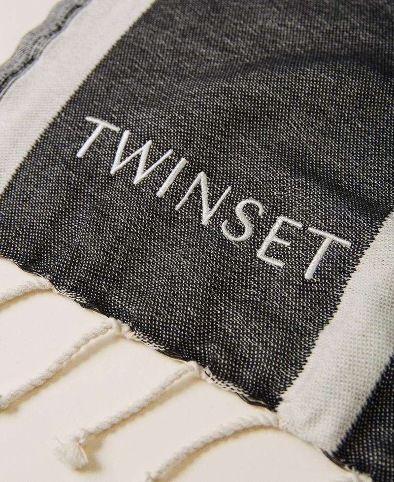 Пляжное полотенце с жаккардовым логотипом Двухцветный Слоновая кость/Черный женщина 221LB4ZKK-03