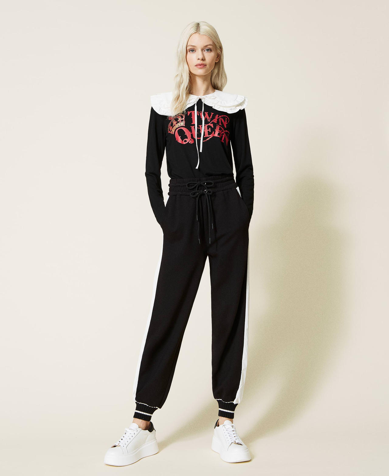 Joggers with side bands Bicolour Black / "Snow" White Woman 221LL26QQ_03710_02