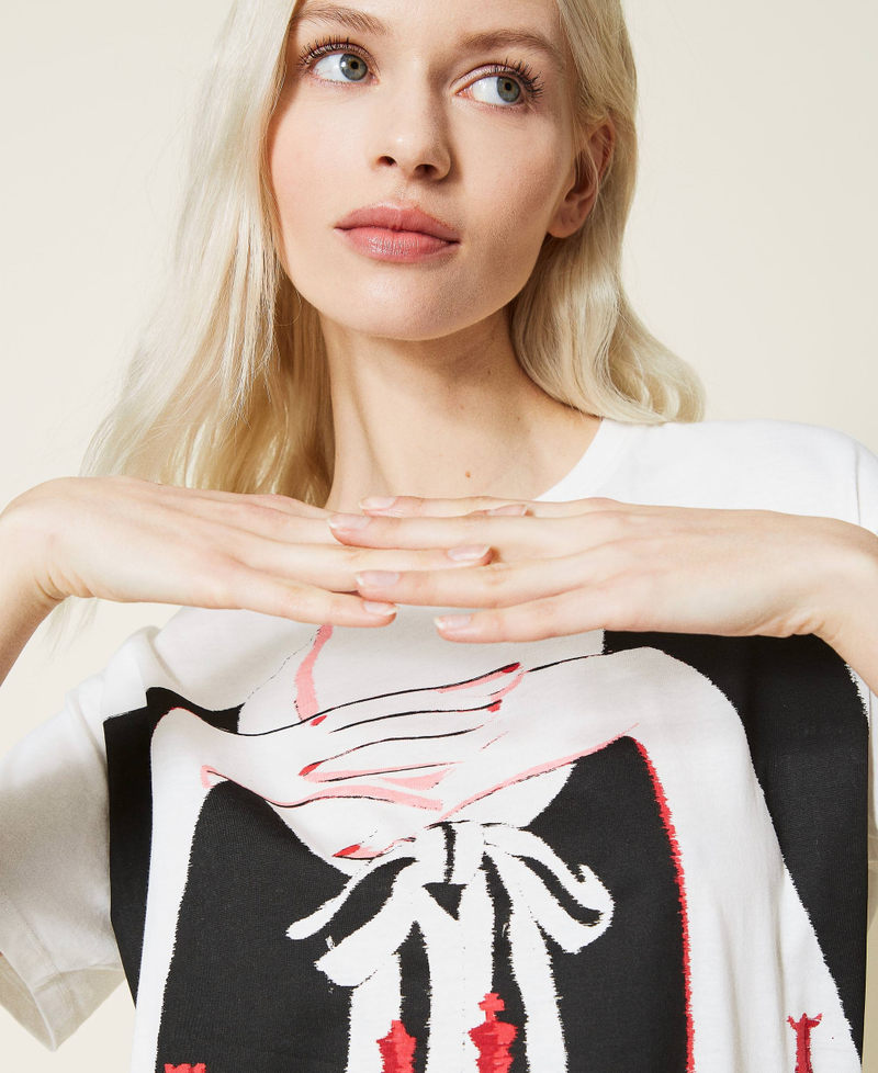 T-shirt con stampa Twin Queen