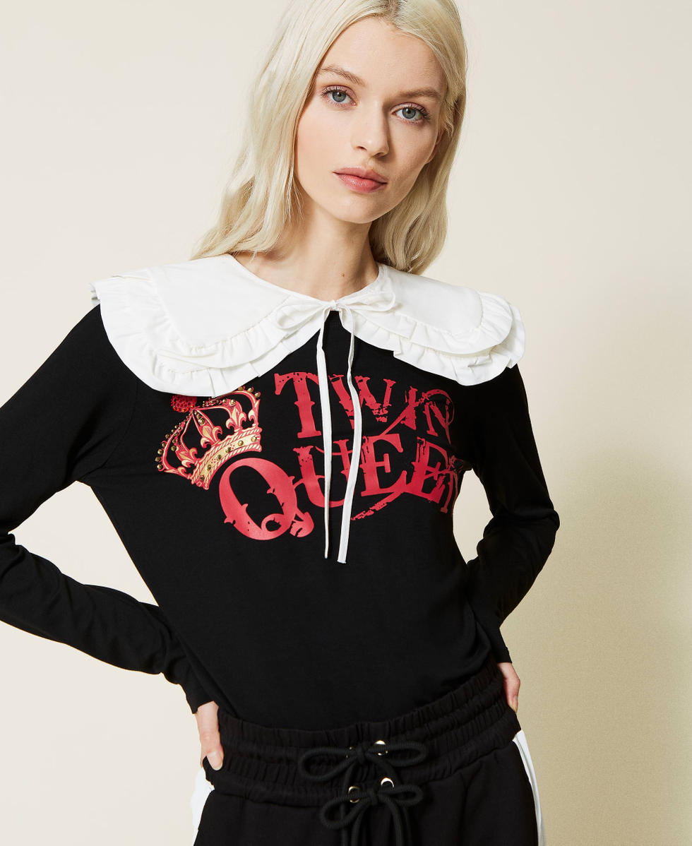 T-shirt with Twin Queen print and collar