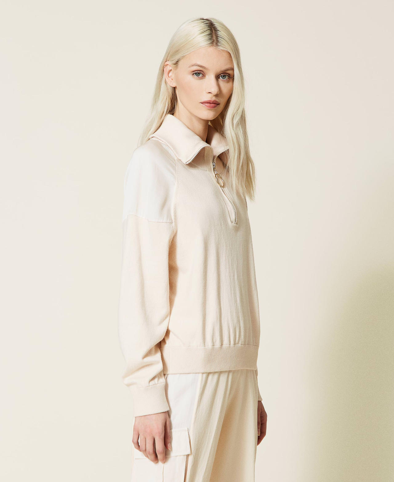 Regular jumper with inserts "Mystic White" Woman 221LL32AA_06692_02