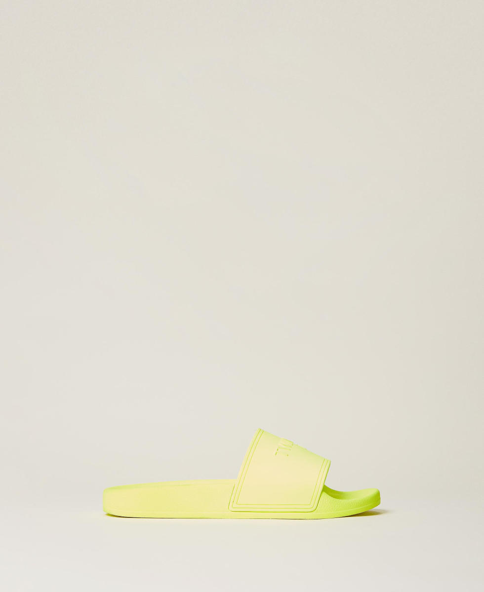 Beach sliders with logo