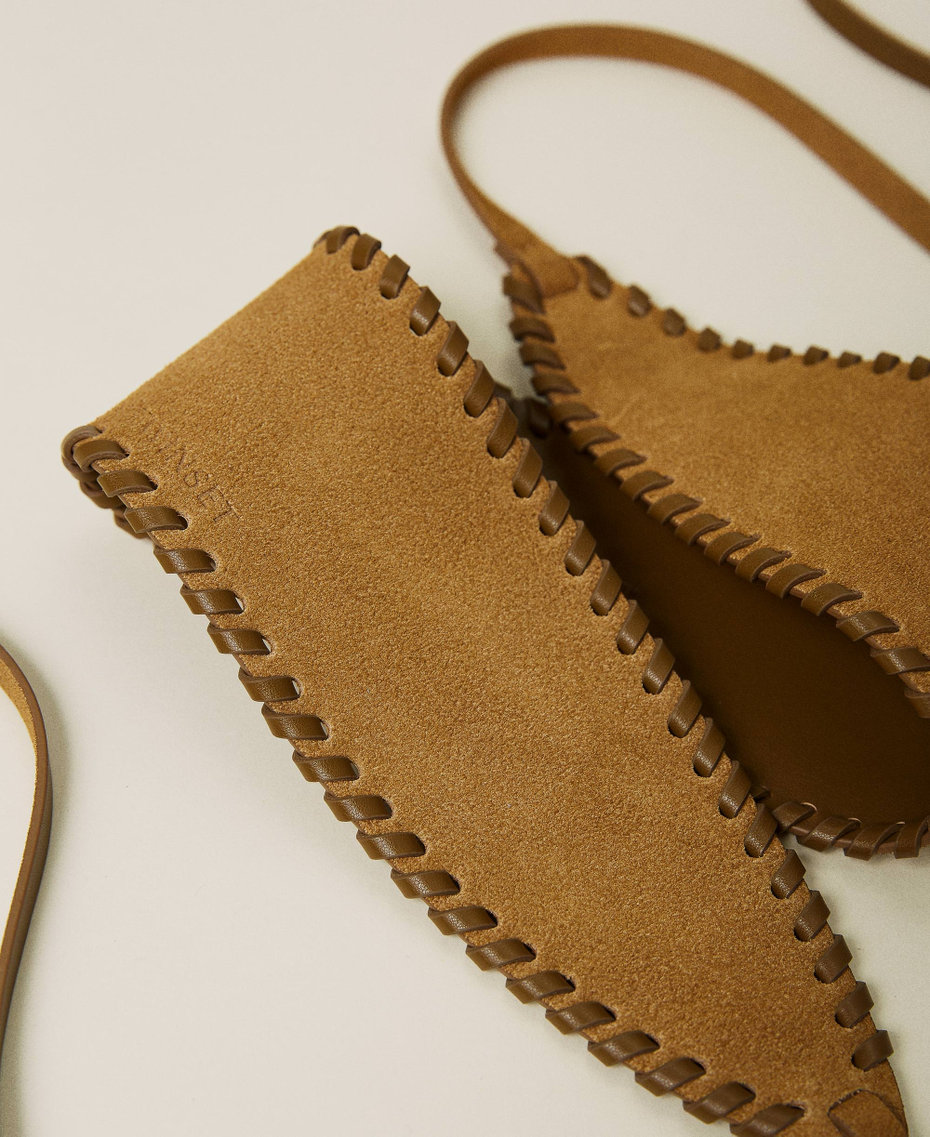 Leather belt with tassels