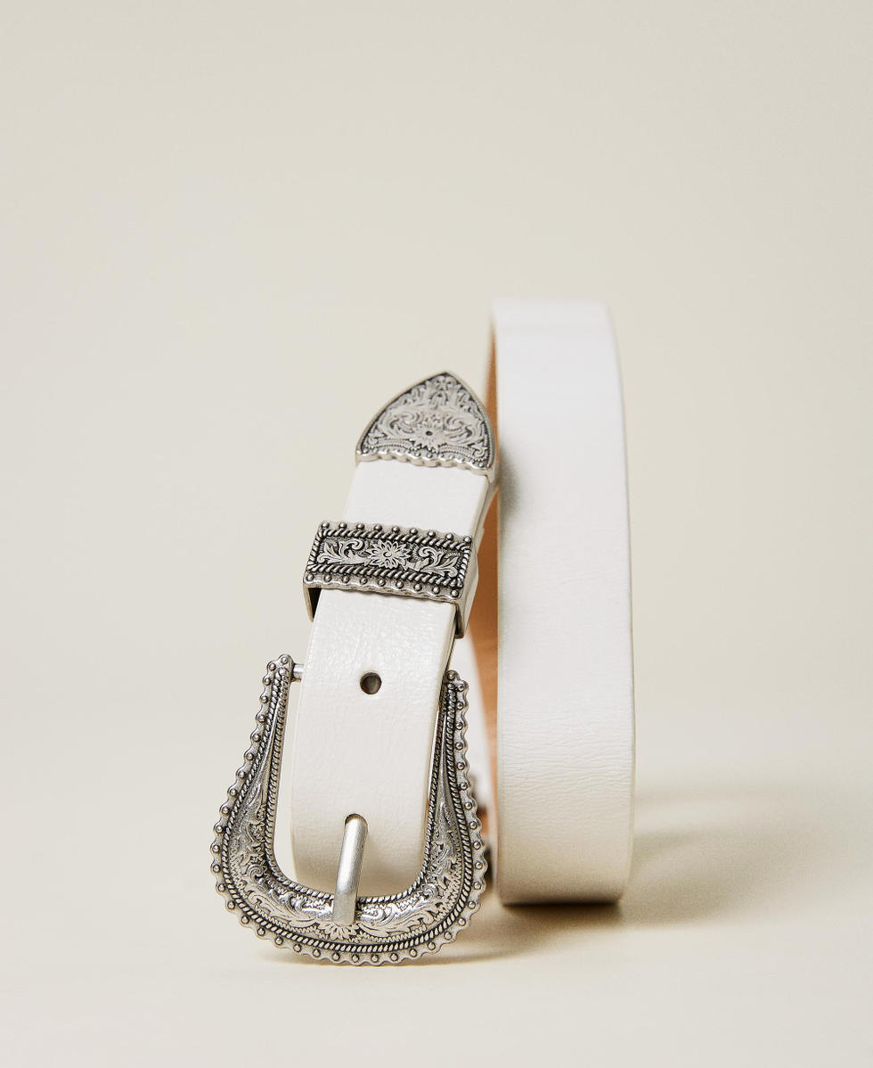 Lederg&uuml;rtel mit zwei Schnallen