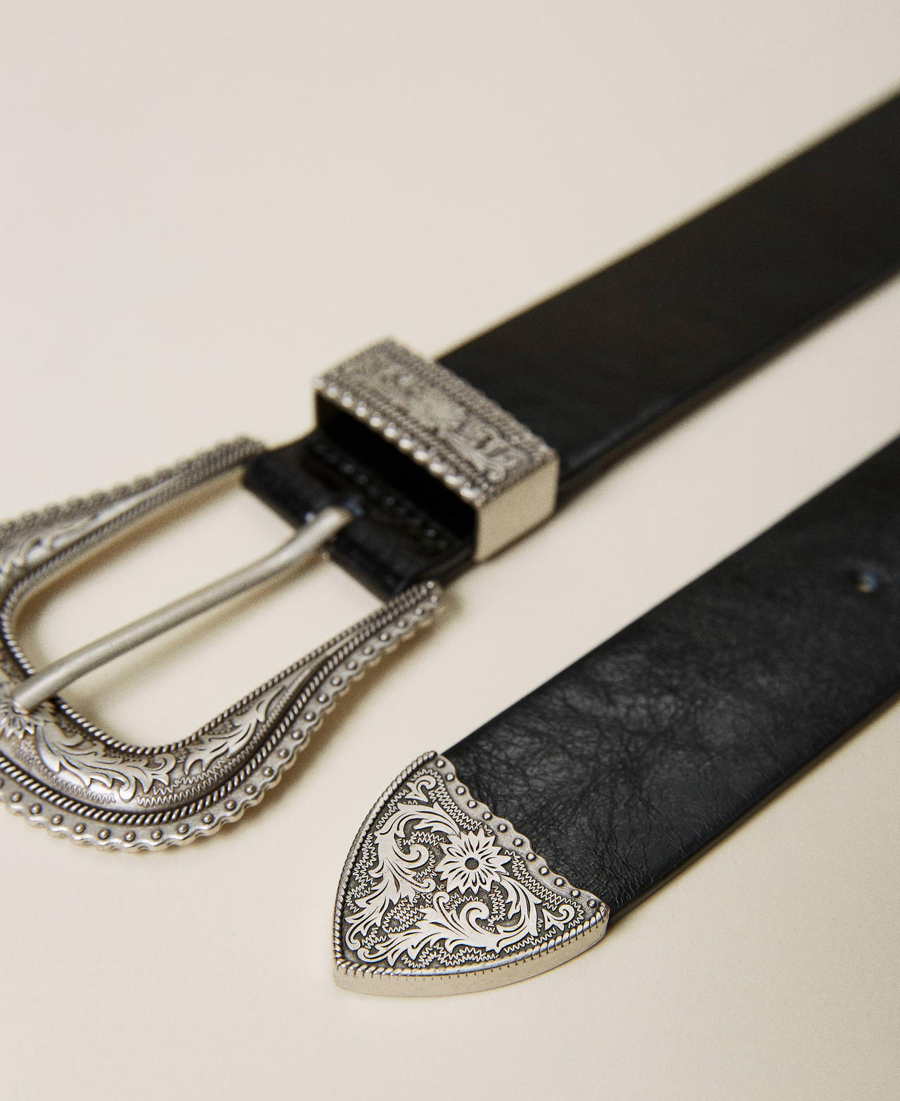 Ceinture en cuir avec boucle texane