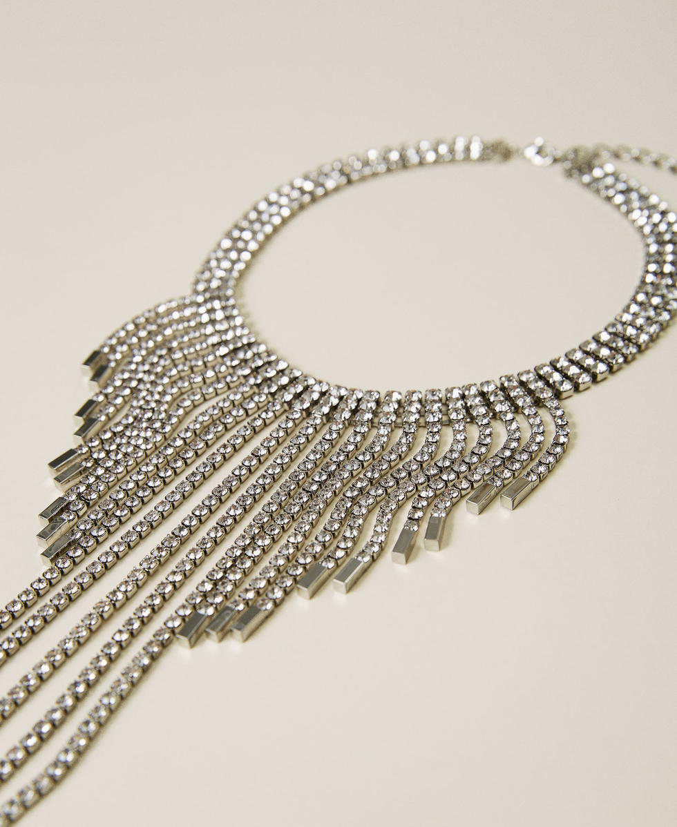 Choker with rhinestones and fringes
