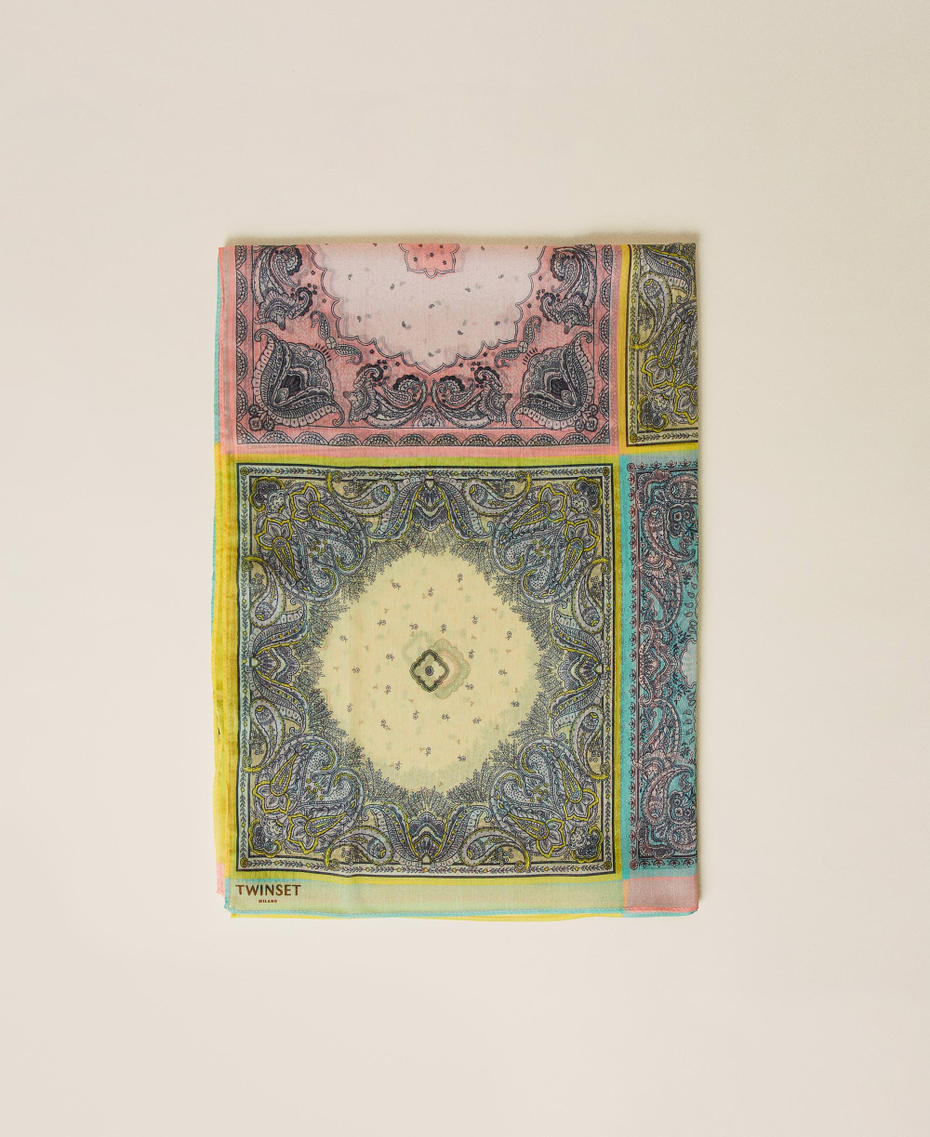 &Eacute;tole multicolore avec imprim&eacute;s bandana