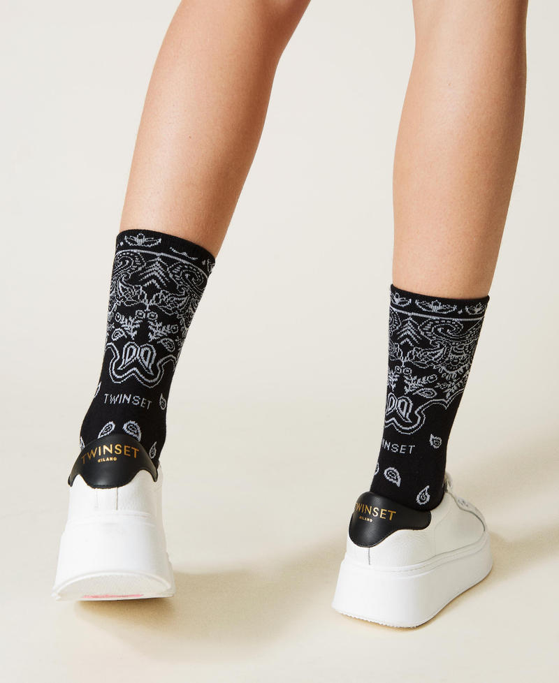 Jacquard socks with bandanna pattern